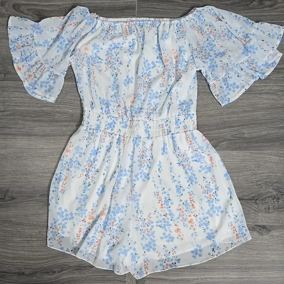 Woman Boho Romper Size Med - Picture 2 of 6